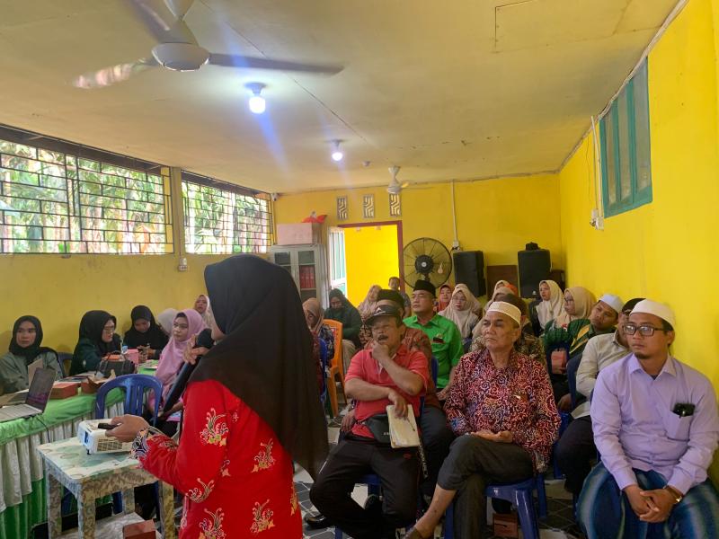 Terapkan PHBS di Sekolah dan Masyarakat, DKP2KB Bersama Puskesmas Sungai Salak Gelar Penyuluhan untuk UKS, Posyandu, dan Tokoh Masyarakat